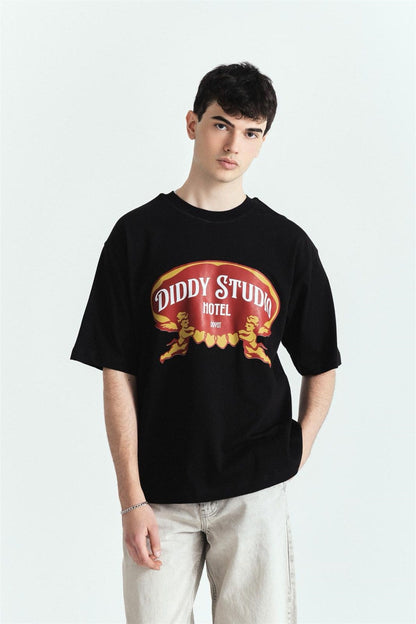 Dıddy Studio Hotel Premium Baskılı Oversize Tshırt – Diddy Studios oversize t-shirt (detay 6)