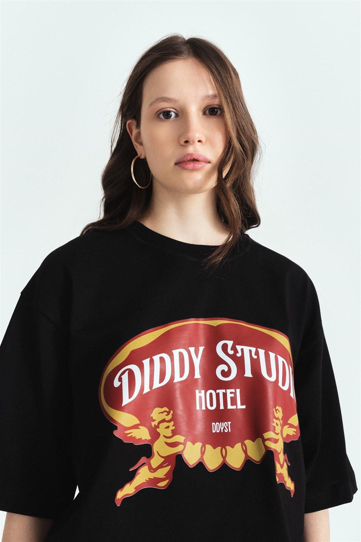 Dıddy Studio Hotel Premium Baskılı Oversize Tshırt – Diddy Studios oversize t-shirt (detay 5)