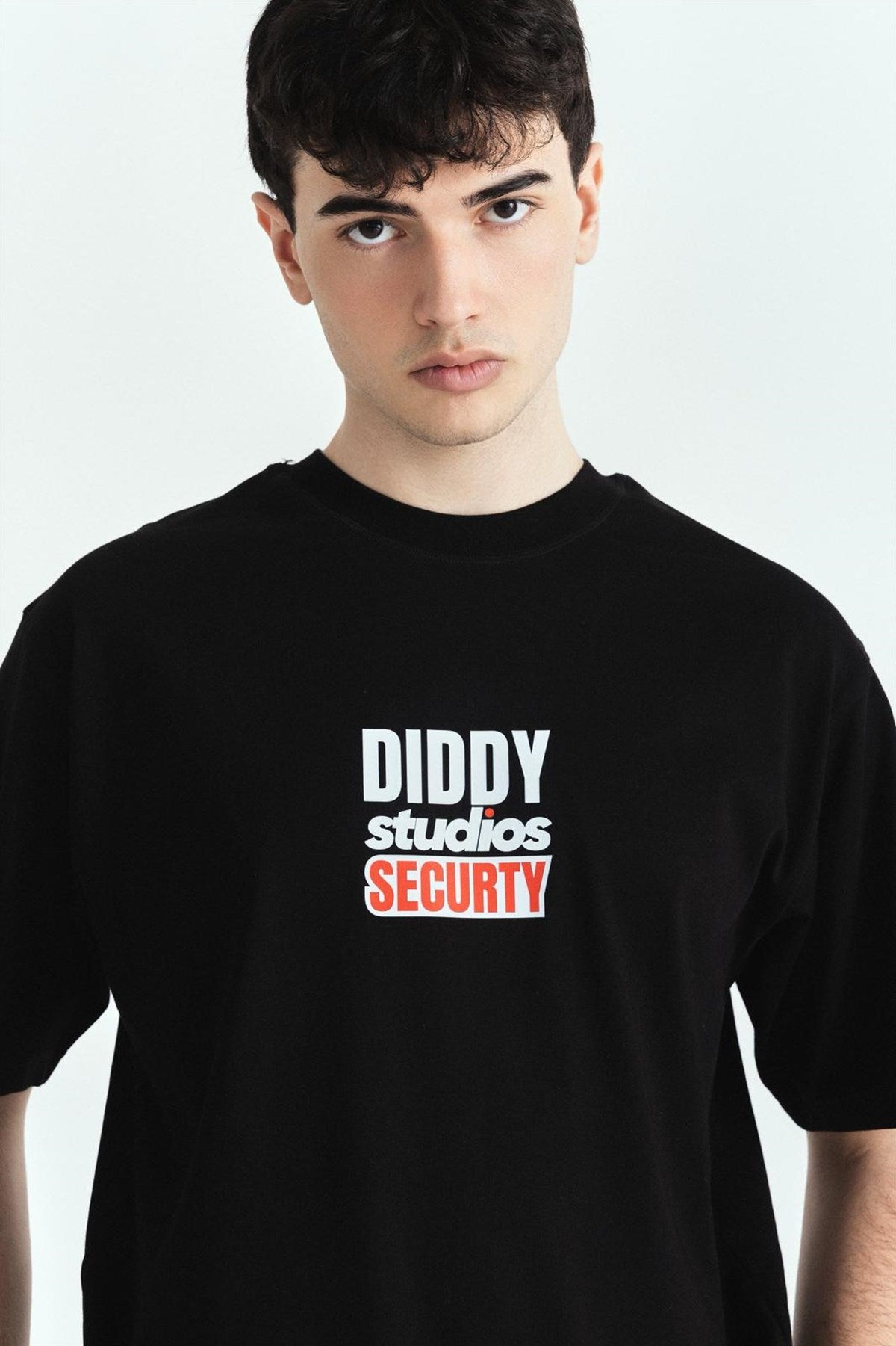 Diddy Securty Premium Baskılı Oversize Tshırt – Diddy Studios oversize t-shirt (detay 3)
